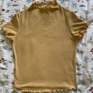 Yellow mock neck t shirt